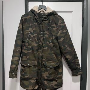 Volcom Winter Parka - Worn once! Like new!
